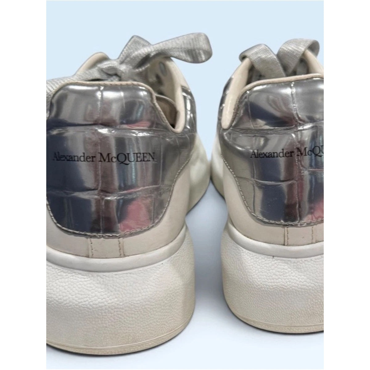 Pristine Alexander McQueen sneakers with Silver Heal Tab and Ribbon Laces